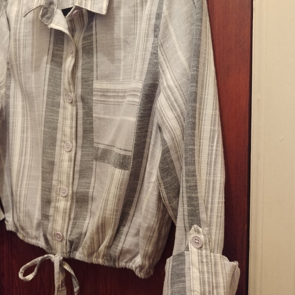 Blouse/crop top - Picture 3 of 6